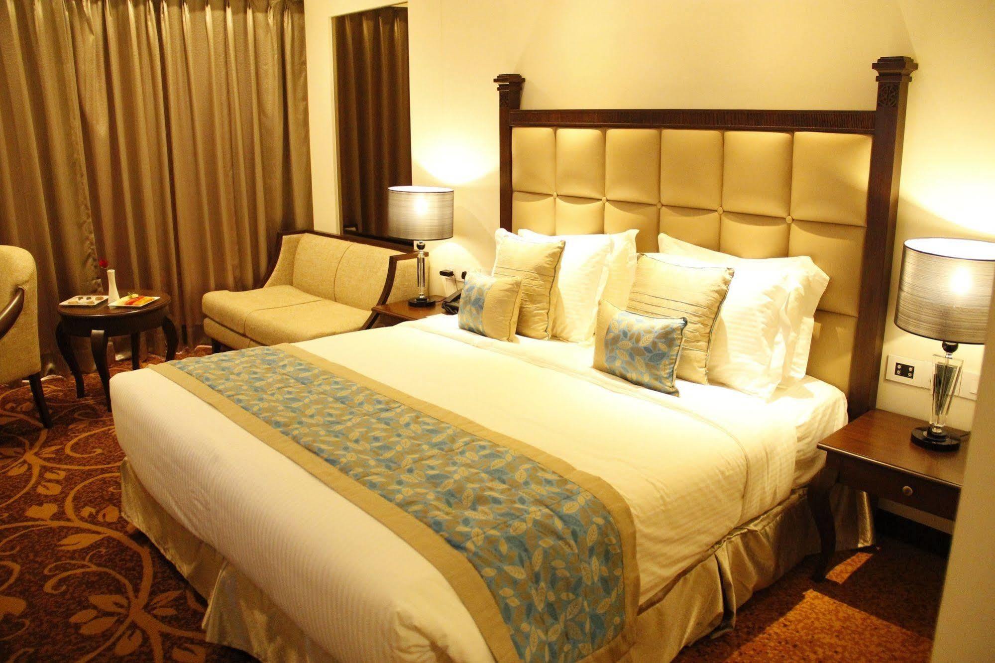 Country Inn & Suites By Radisson, Bathinda Exteriér fotografie